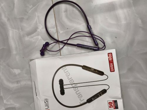 UiiSii R-05 Transparent Neckband with 50 Hours Music Playback - Image 4
